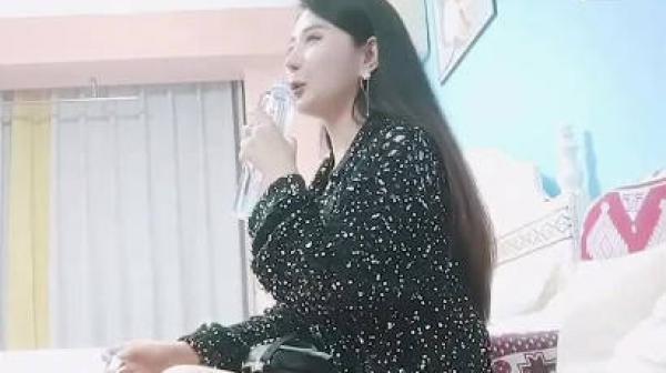 3000约操97年女主播-小宇